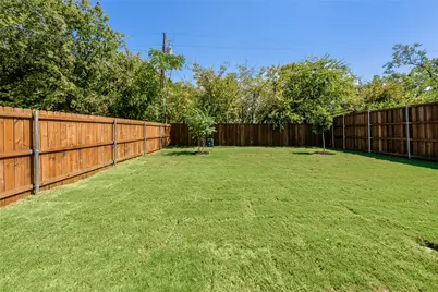 210 E Park Street, Little Elm, TX 75068 - Photo 30