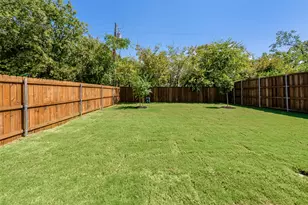 210 E Park St, Little Elm, TX 75068 - Photo 30