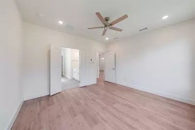 210 E Park Street, Little Elm, TX 75068 - Photo 14