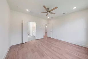 210 E Park St, Little Elm, TX 75068 - Photo 14