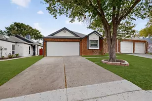 2039 Mallard Dr, Lewisville, TX 75077 - Photo 1