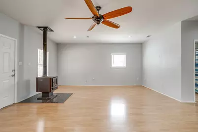 223 County Road 3471, Paradise, TX 76073 - Photo 12
