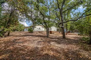223 County Rd 3471, Paradise, TX 76073 - Photo 36