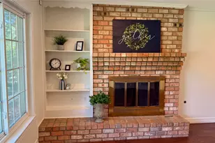 425 Whitehall Rd, Woodway, TX 76712 - Photo 2