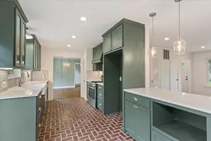 425 Whitehall Rd, Woodway, TX 76712 - Photo 8