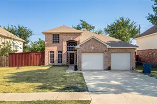 7502 Armstrong Ln, Rowlett, TX 75089 - Photo 2