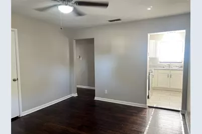 119 Nichols Street, Irving, TX 75060 - Photo 4