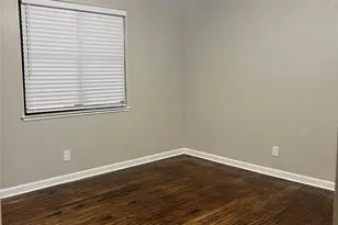 119 Nichols St, Irving, TX 75060 - Photo 6