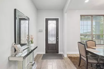 2923 Grand Lookout Lane, Arlington, TX 76001 - Photo 4