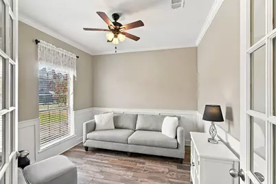 810 Woodcrest Drive, Ennis, TX 75119 - Photo 14