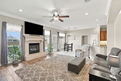 810 Woodcrest Drive, Ennis, TX 75119 - Photo 6