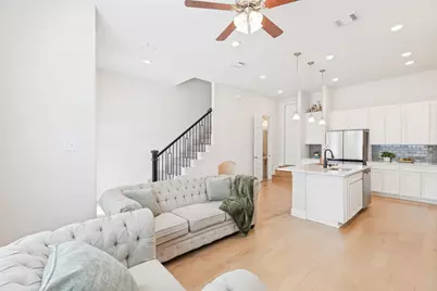 2917 Troutt Drive, Carrollton, TX 75010 - Photo 4