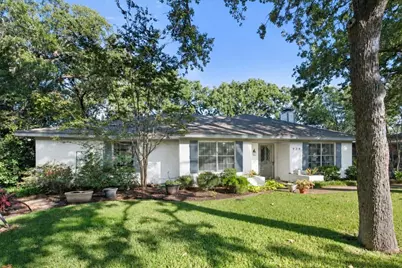 929 Madison Square, Corsicana, TX 75110 - Photo 1