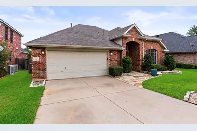 1112 Wentwood Drive, Corinth, TX 76210 - Photo 2