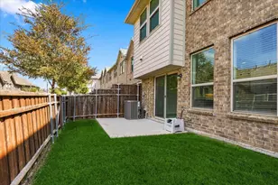 2737 Splendor Dr, Little Elm, TX 75068 - Photo 38