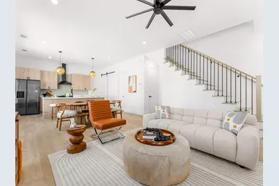 2015 N Prairie Avenue #205, Dallas, TX 75204 - Photo 22