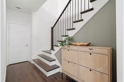 8261 Laflin Lane, Dallas, TX 75231 - Photo 2