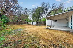 1607 Laura Rd, River Oaks, TX 76114 - Photo 32