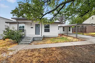 1607 Laura Rd, River Oaks, TX 76114 - Photo 1