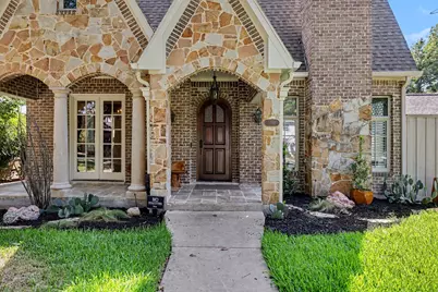 5542 Monticello Avenue, Dallas, TX 75206 - Photo 1