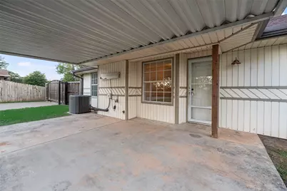 203 Creekstone Court, Seagoville, TX 75159 - Photo 16