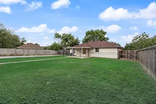 203 Creekstone Ct, Seagoville, TX 75159 - Photo 18