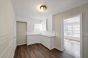 2305 8th Ave, Fort Worth, TX 76110 - Photo 16