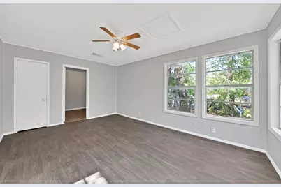 2305 8th Avenue, Fort Worth, TX 76110 - Photo 24
