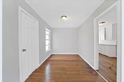 2305 8th Avenue, Fort Worth, TX 76110 - Photo 8