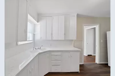 2305 8th Avenue, Fort Worth, TX 76110 - Photo 18