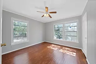 2305 8th Ave, Fort Worth, TX 76110 - Photo 14