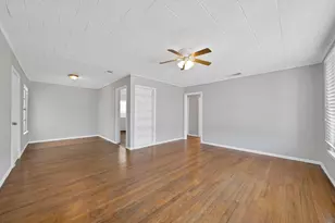 2305 8th Ave, Fort Worth, TX 76110 - Photo 4