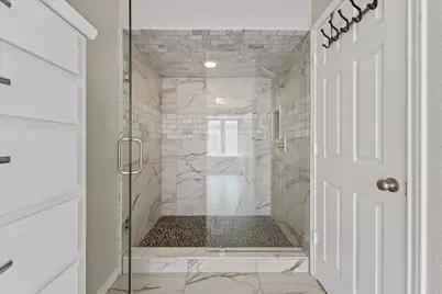 6620 Robin Willow Court, Dallas, TX 75248 - Photo 14