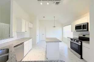 7960 Salmon Run Way, Fort Worth, TX 76137 - Photo 14