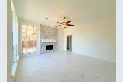 7960 Salmon Run Way, Fort Worth, TX 76137 - Photo 8