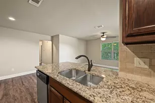 3216 Cherry Ln, Fort Worth, TX 76116 - Photo 10