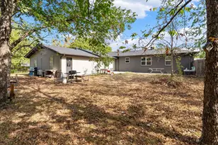 10 Beverly Ct, Bedford, TX 76022 - Photo 30