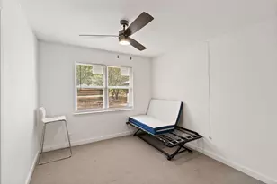 10 Beverly Ct, Bedford, TX 76022 - Photo 26