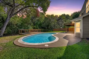 2704 Ridgemere Dr, Flower Mound, TX 75028 - Photo 2