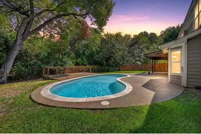 2704 Ridgemere Drive, Flower Mound, TX 75028 - Photo 2