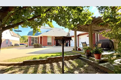 8 Griffith Court, Terrell, TX 75160 - Photo 34