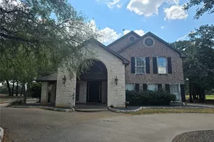 437 Sugartree Dr, Lipan, TX 76462 - Photo 2