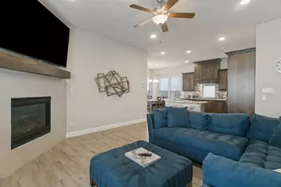 3639 Chesterfield Street, Irving, TX 75038 - Photo 6