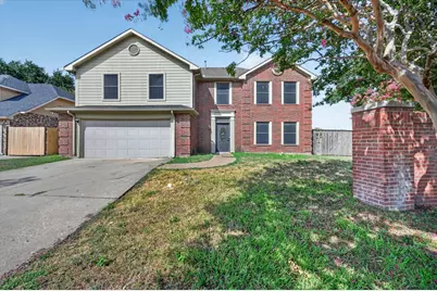 4301 Hudson Avenue, Grand Prairie, TX 75052 - Photo 2