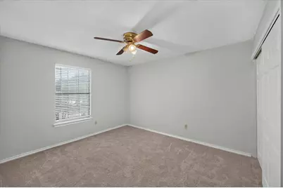 4301 Hudson Avenue, Grand Prairie, TX 75052 - Photo 12