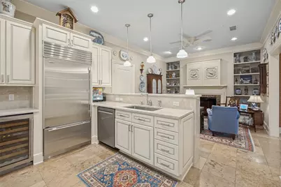 4240 Prescott Avenue #6B, Dallas, TX 75219 - Photo 12
