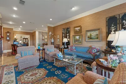 4240 Prescott Avenue #6B, Dallas, TX 75219 - Photo 8