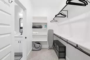 3901 Hamilton Ave, Dallas, TX 75210 - Photo 22