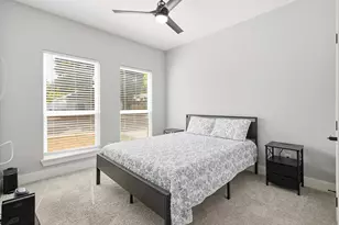 3901 Hamilton Ave, Dallas, TX 75210 - Photo 16