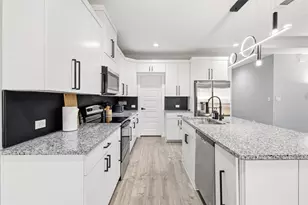 3901 Hamilton Ave, Dallas, TX 75210 - Photo 6